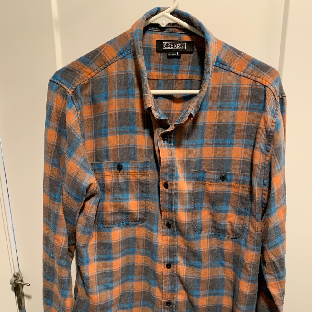 Ezekiel Plaid Long Sleeve Shirt - Large